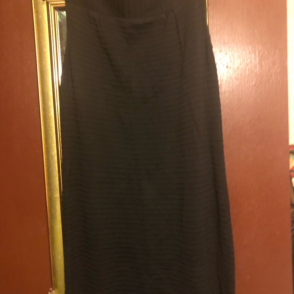 Cute VINTAGE black sleeveless ribbed dress in black. 12